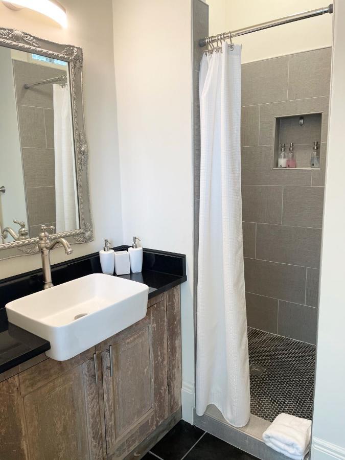 Gillen House Bed And Breakfast Maxeys Екстериор снимка