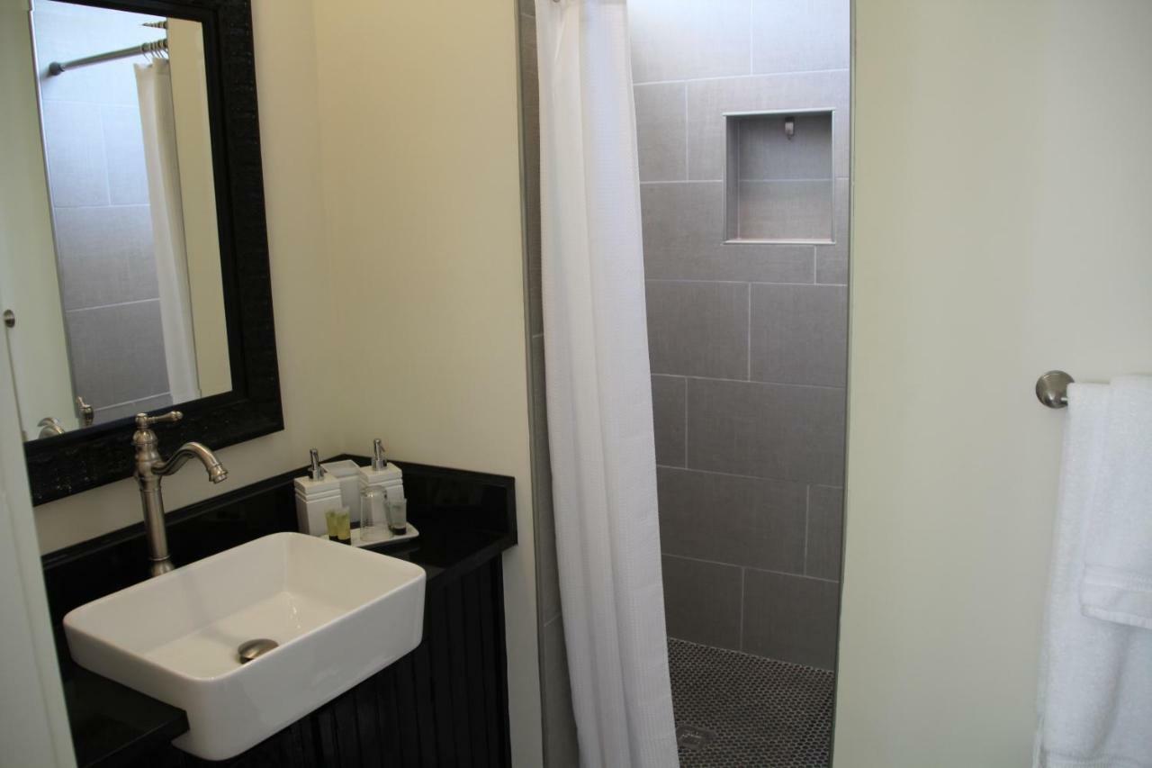Gillen House Bed And Breakfast Maxeys Екстериор снимка